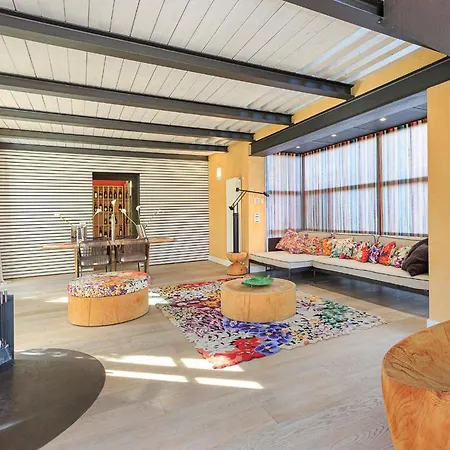 Prestige Luxury Villa Arona